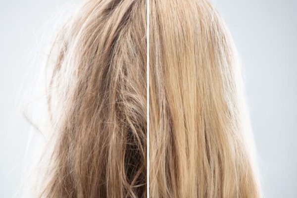 mulher-loira-com-metade-do-cabelo-alisado-e-metade-sem-alisamento-alisar-escova-progressiva-descoloracao-1695912847529_v2_1x1